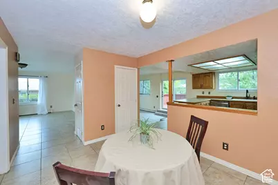 8489 S 2700 W, West Jordan, UT 84088 - Photo 20