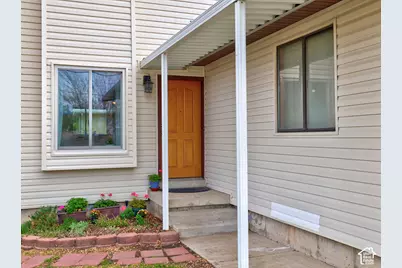 8489 S 2700 W, West Jordan, UT 84088 - Photo 4
