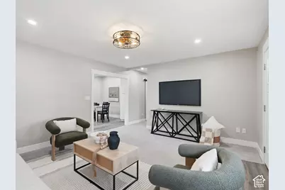 427 W Wasatch St, Midvale, UT 84047 - Photo 8