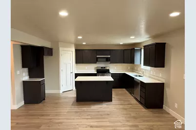 403 E 500 N #LOT 17, Salem, UT 84653 - Photo 6