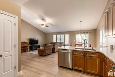 2057 E Ficus Way N, Eagle Mountain, UT 84005 - Photo 24