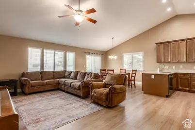 2057 E Ficus Way N, Eagle Mountain, UT 84005 - Photo 2