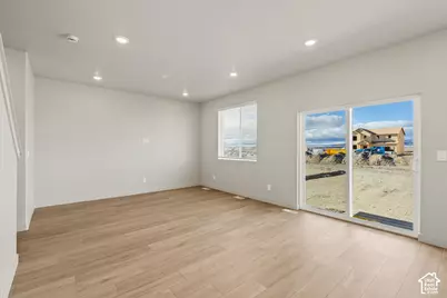 2492 N 1765 W #134, Clinton, UT 84015 - Photo 10