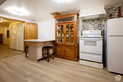 9650 S Buttonwood Dr E, Sandy, UT 84092 - Photo 40