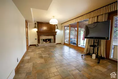 9650 S Buttonwood Dr E, Sandy, UT 84092 - Photo 14