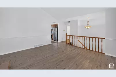 121 W Magic Dr, Murray, UT 84107 - Photo 6
