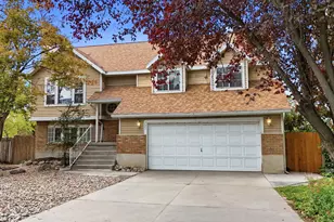 121 W Magic Dr, Murray, UT 84107 - Photo 1
