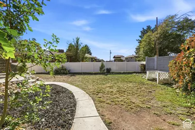 121 W Magic Dr, Murray, UT 84107 - Photo 38