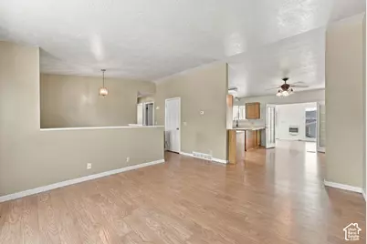 1177 N 200 W, Layton, UT 84041 - Photo 4