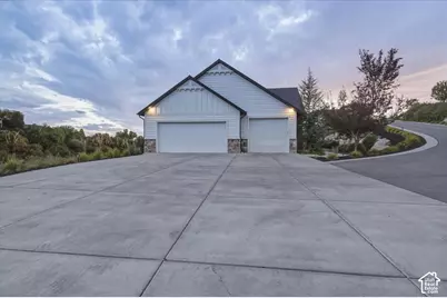 2522 E Thurston Ln, Layton, UT 84040 - Photo 4