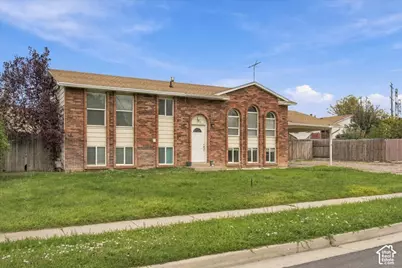 1310 W 975 S, Clearfield, UT 84015 - Photo 2