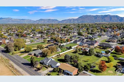 1226 N 1500 W, Clinton, UT 84015 - Photo 40