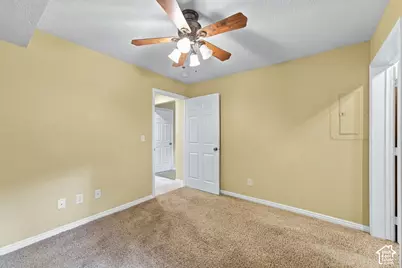 2957 E Lostwood Dr, Sandy, UT 84092 - Photo 48