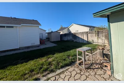 4054 W 5060 S, Roy, UT 84067 - Photo 16