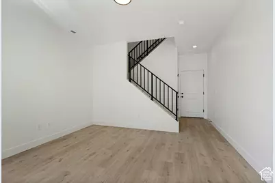 11039 S Freestone Rd #129, South Jordan, UT 84009 - Photo 2