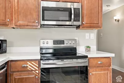 8099 S 700 E, Sandy, UT 84070 - Photo 16