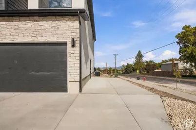 6010 W Wilkins Way S #6, West Valley, UT 84128 - Photo 4