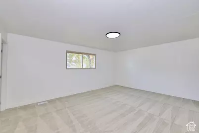 8012 S Bueno Vista Dr, West Jordan, UT 84088 - Photo 14