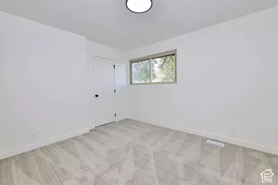8012 S Bueno Vista Dr, West Jordan, UT 84088 - Photo 18