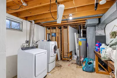 1984 W 3775 S, Roy, UT 84067 - Photo 12