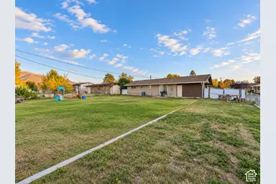 1984 W 3775 S, Roy, UT 84067 - Photo 18
