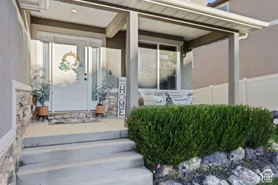 2844 S Island Fox Ln, Saratoga Springs, UT 84045 - Photo 4
