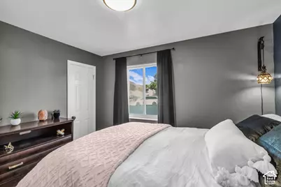 198 E 865 N, Orem, UT 84057 - Photo 12
