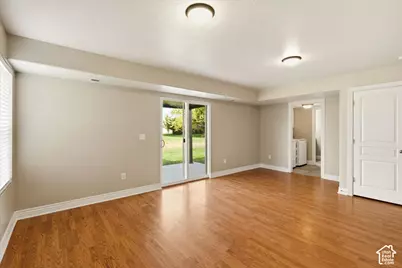 1426 S Heather Ln, Syracuse, UT 84075 - Photo 14