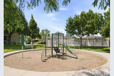6636 W Blue Iris Dr, West Jordan, UT 84081 - Photo 16