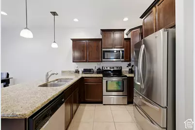 82 E Saddle Villa Dr S, Draper, UT 84020 - Photo 16
