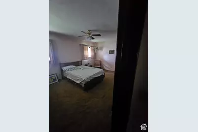 8671 S Tracy Dr, Sandy, UT 84093 - Photo 2
