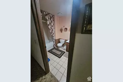 8671 S Tracy Dr, Sandy, UT 84093 - Photo 6