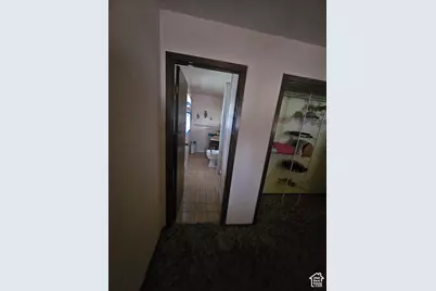 8671 S Tracy Dr, Sandy, UT 84093 - Photo 22