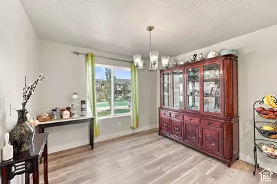 936 N Center St, Santaquin, UT 84655 - Photo 16