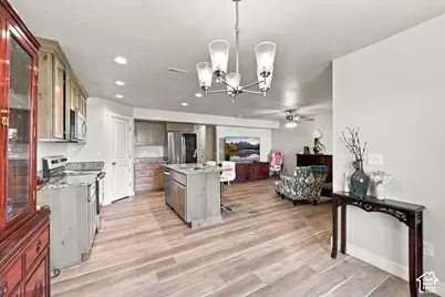 936 N Center St, Santaquin, UT 84655 - Photo 18