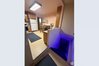 289 E 4475 S, Washington Terrace, UT 84405 - Photo 14