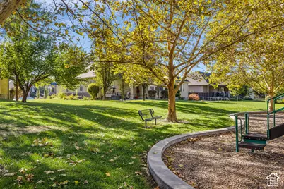 924 W Willowmere, Kaysville, UT 84037 - Photo 58