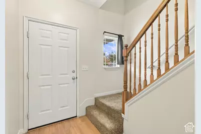 6678 S Pines Point Way, West Jordan, UT 84084 - Photo 4
