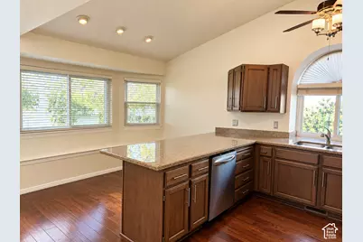 11976 S Hidden Rd E, Sandy, UT 84092 - Photo 8