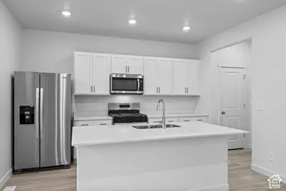 2466 N 1765 W #137, Clinton, UT 84015 - Photo 12