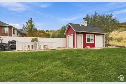 7991 S 1925 E, South Weber, UT 84405 - Photo 38