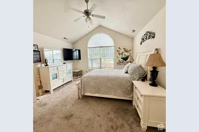 1085 E 470 N #B, Lehi, UT 84043 - Photo 14