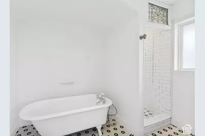 801 E Baker Dr, Midvale, UT 84047 - Photo 30