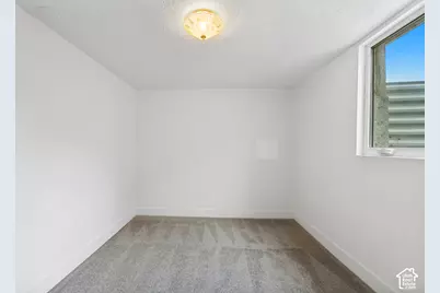 801 E Baker Dr, Midvale, UT 84047 - Photo 26