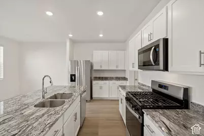 2484 N 1765 W #135, Clinton, UT 84015 - Photo 16