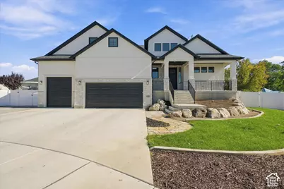 2579 W 375 N, West Point, UT 84015 - Photo 2