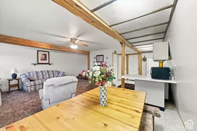 1095 W Acorn Ln, Midway, UT 84049 - Photo 8