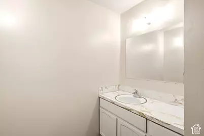 825 S 1650 E #C, Clearfield, UT 84015 - Photo 18