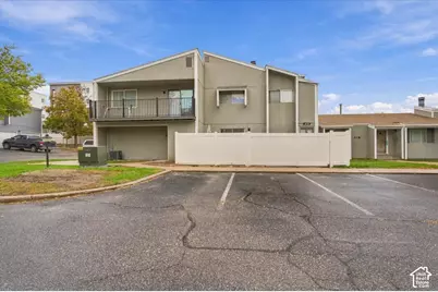 825 S 1650 E #C, Clearfield, UT 84015 - Photo 2