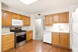 825 S 1650 E, Clearfield, UT 84015 - Photo 12